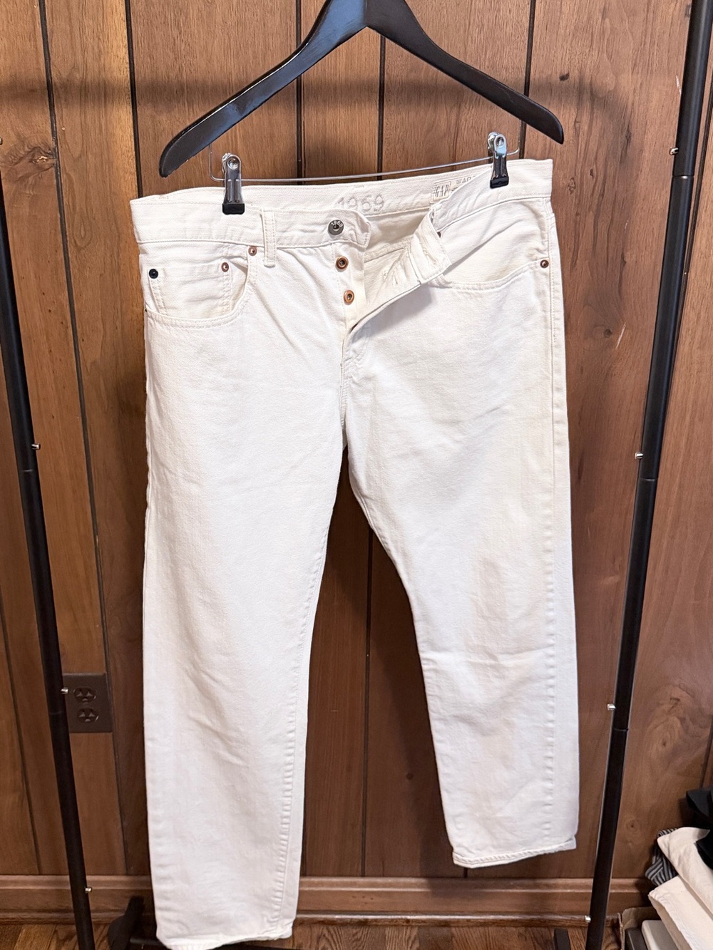 GAP men’s chalk slim fit denim. Selvedge